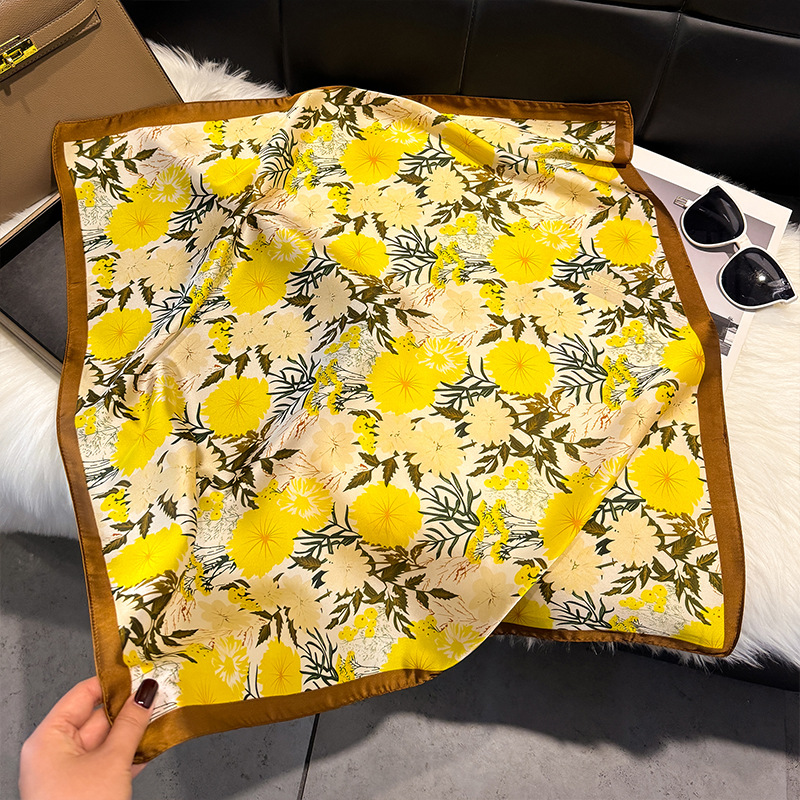 Women's French Style Light Luxury Floral Print Small Square Scarf Imitation Silk Headscarf Elegant Neck Warmer For Spring And Summer_voghion.com