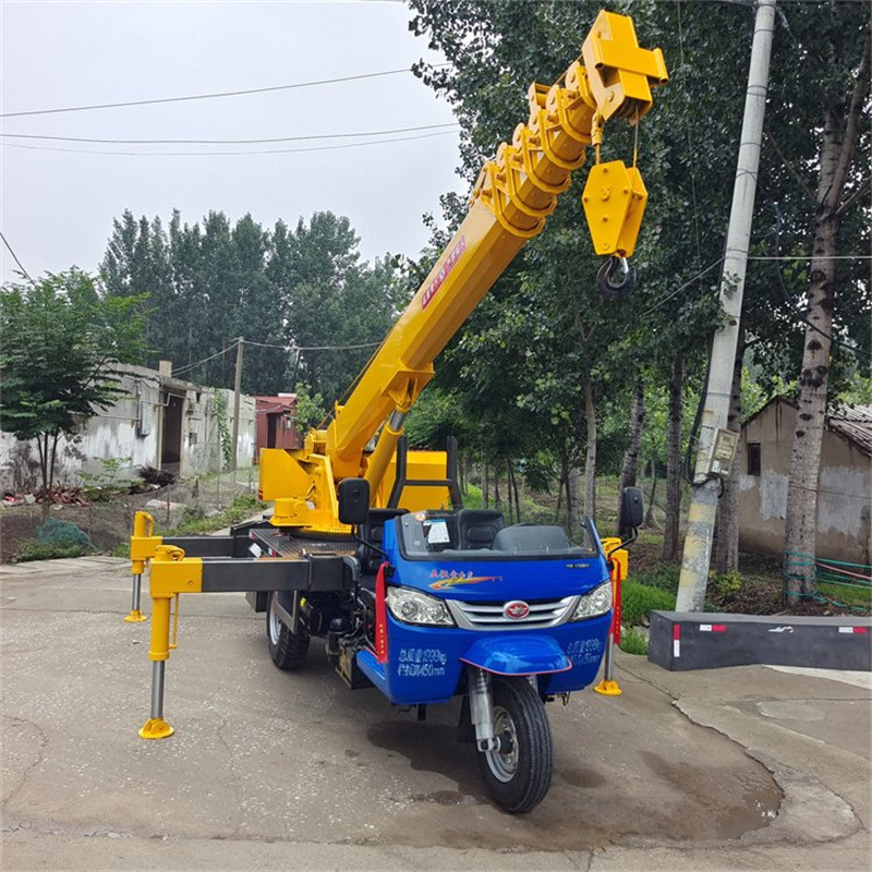 批发农用三马子吊车  应用广泛农用三马子吊车 农用三马子吊车