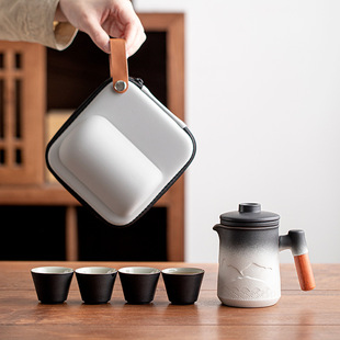 �������в�����b���һ���ı�܇�d¶�I��yʽ��߹�˾���ֶY���l