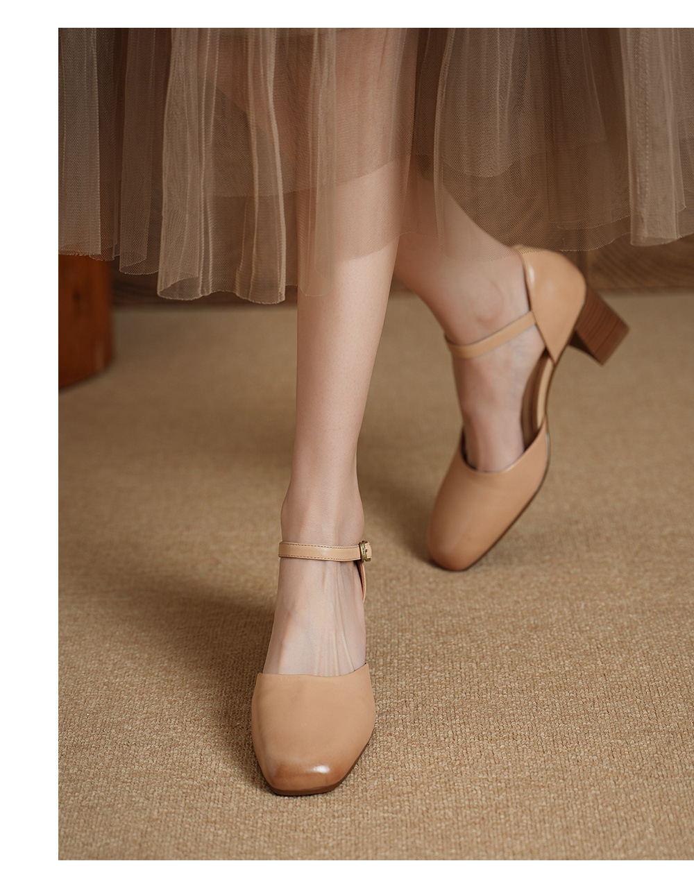 Giày sandal cao gót nữ quai ngang mũi vuông gót 6 cm — Màu hồng chi tiết 5