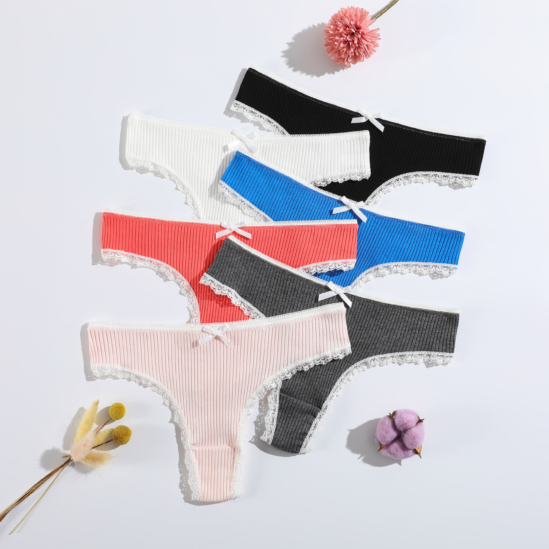 Nuevos pantalones en T de niñas de encaje abdominal de tornillo de cintura baja de mujer T de algodón transpirable fábrica de suministro directo