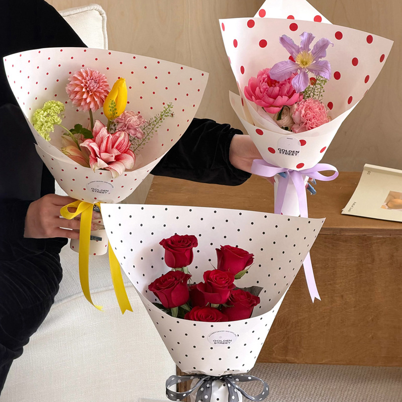 [520 y nuevo producto del Día de la Madre] paquete de papel de embalaje de flores frescas serie de ondas de ondas de Han DiDi materiales de papel de envoltura dulce