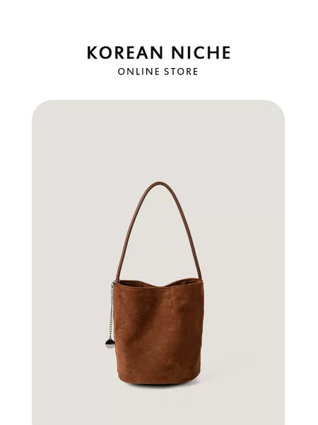 2024 Autumn and Winter New Japanese and Korean Niche Ins Soft Suede Shoulder Armpit Bag for Women Simple Versatile Bucket Bag