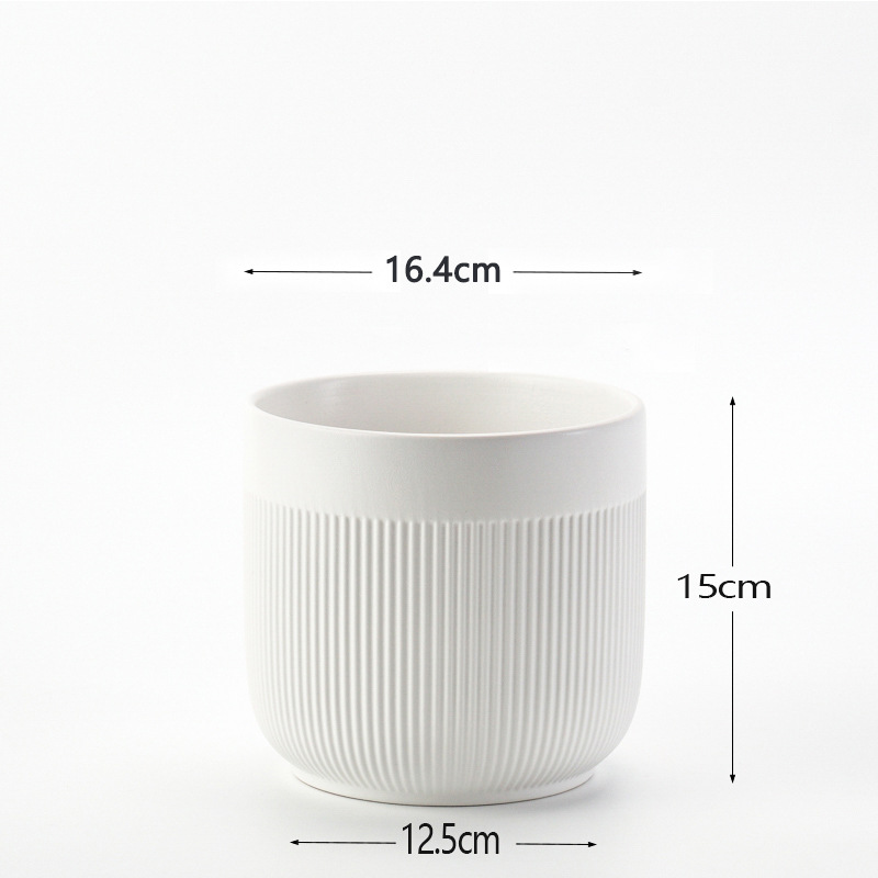 Sub-white large (with plastic base)