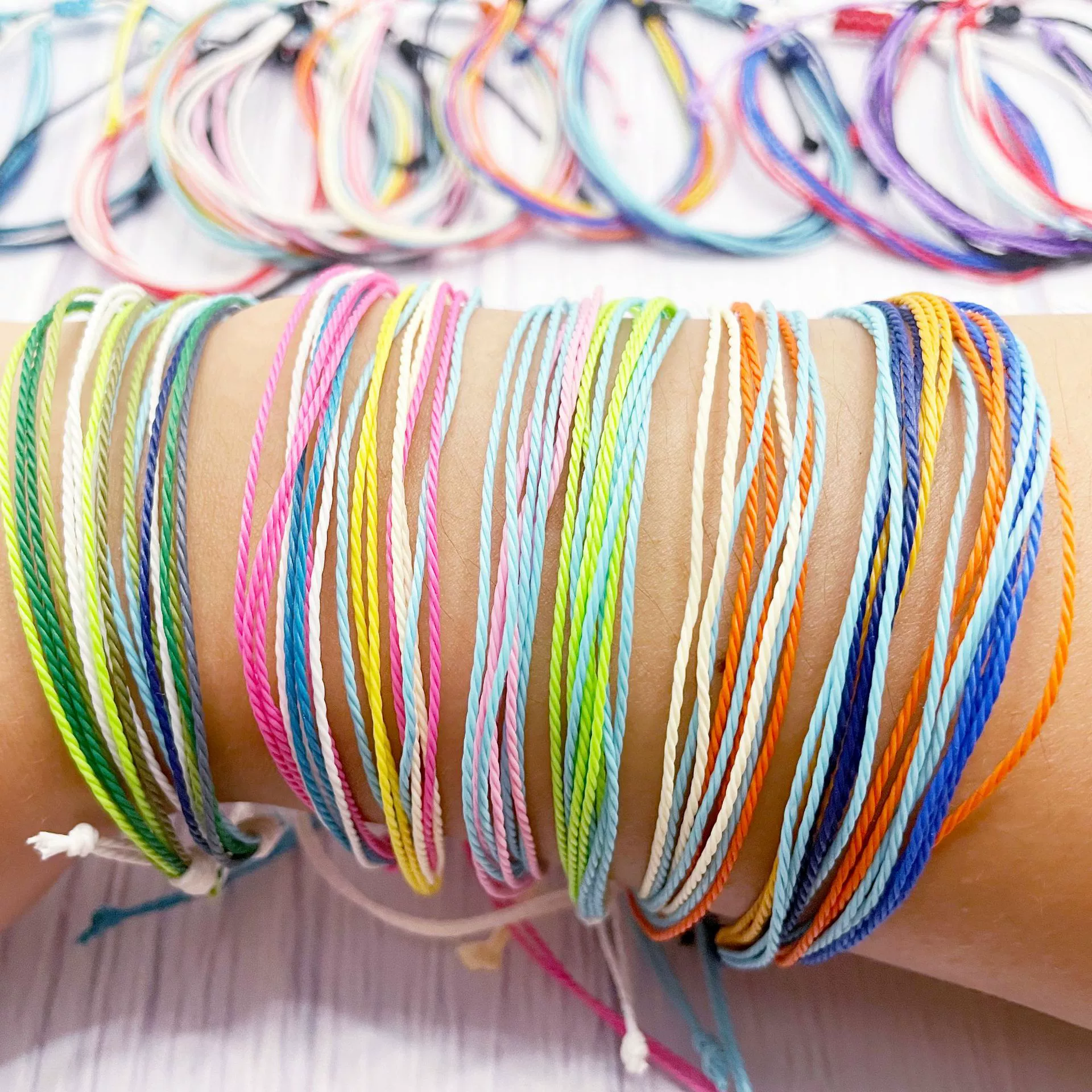 Гавайи Бич Ювелирные Изделия Тайвань Восковая Линия Ручной Работы Плетеный Регулируемый Браслет Многоцветный Цвет Веревка Тесьма Браслет Дружбы