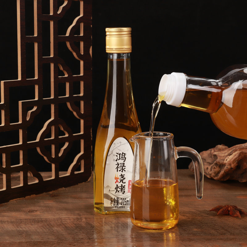 鸿禄厂家批发205ml烧烤刷油调料胖东来同款烧烤油拌菜火锅调味油