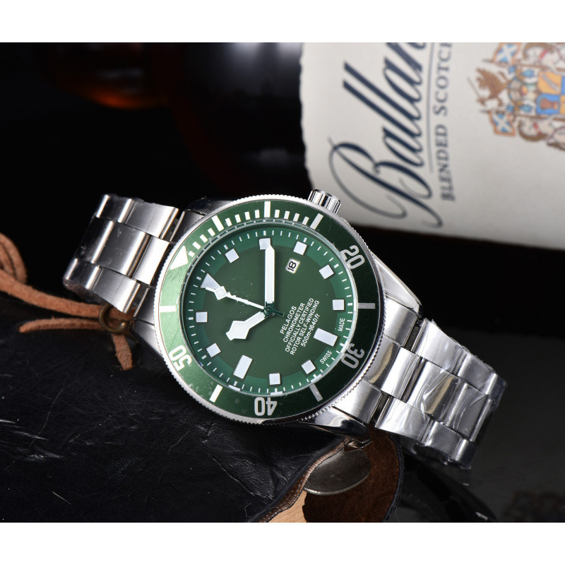 Large Quantity and Excellent Price, Emperor Brand Quartz Steel Band Men's Sports Fashion Popular Watch, Small Amount of Drop Shipping