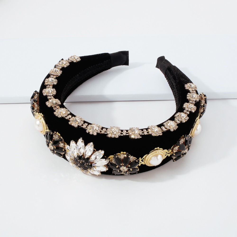 Baroque Palace Style Exaggerated Thick Sponge Headband Full Of Diamond Flower Hair Accessories display picture 9