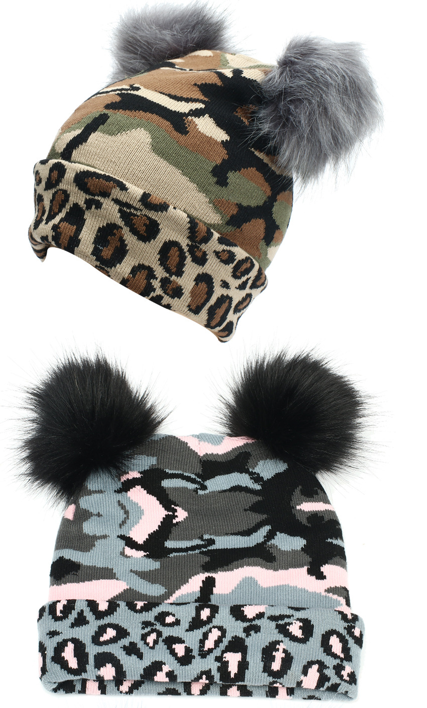Women's Casual Camouflage Pom Poms Eaveless Wool Cap display picture 2