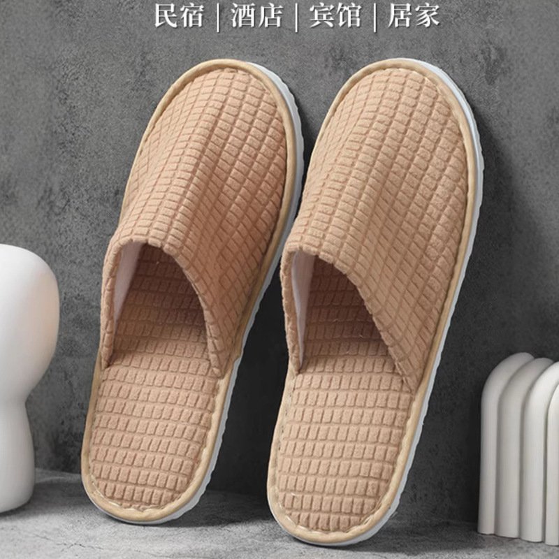 Non-slip bottom GreenTree Inn slippers disposable towel brushed slippers whitening cloth real beautiful cloth slippers wholesale Non-slip bottom GreenTree Inn slippers disposable towel brushed slippers whitening cloth real beautiful cloth slippers wholesale