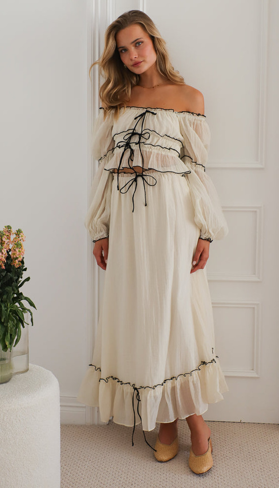 Täglich Frau Temperament Pendler Pendler Wind Einfarbig Fee Falten Polyester Freizeit Anzug Rock-Sets display picture 7