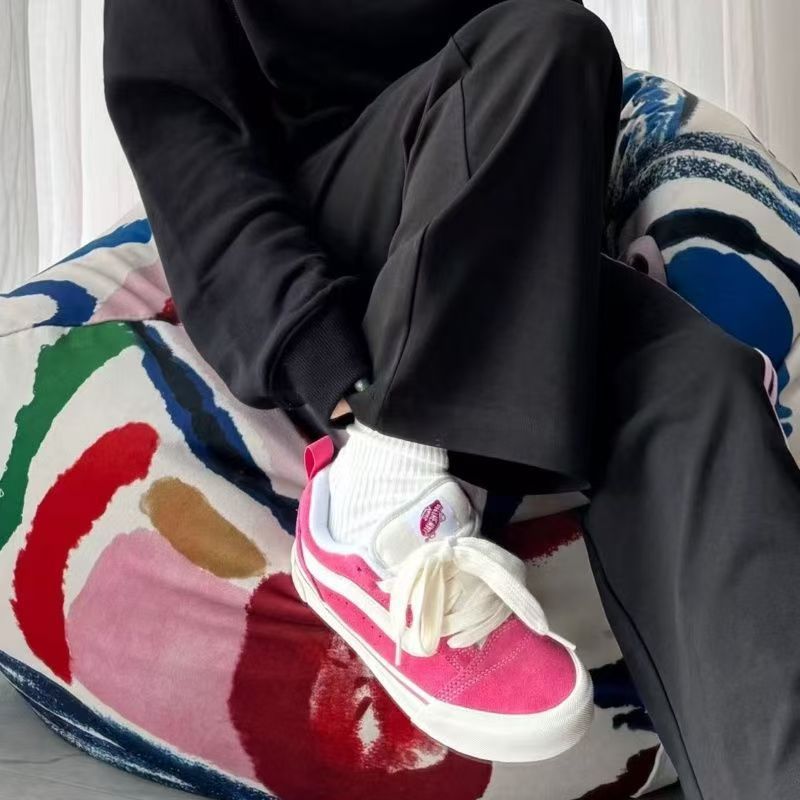 2025 primavera y verano escoceses rayas negras gordo zapatos de pan de tacones bajos retro versátil estilo nacional zapatos casuales