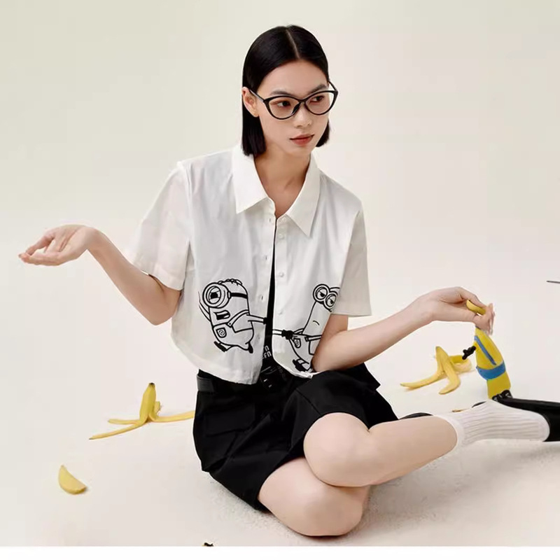 [same Style in Shopping Malls] Evelie Minions Collaboration Series Holding Hands Printed Short Shirt