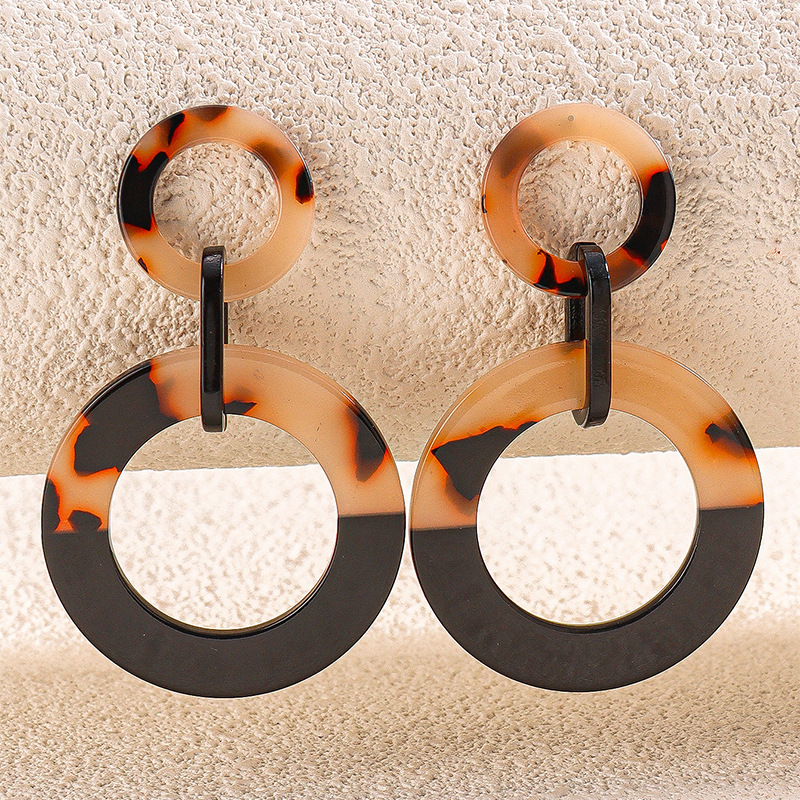 European and American Exaggerated Stylish Leopard Print Acrylic Asymmetrical Ring Pendant Earrings Feminine High-End Geometric Earrings European and American Exaggerated Stylish Leopard Print Acrylic Asymmetrical Ring Pendant Earrings Feminine High-End Geometric Earrings