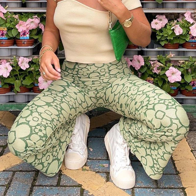 patrón de flor verde impresión en contraste pantalones de pierna recta Nihaostyles vendedor de ropa al por mayor NSSSN75383