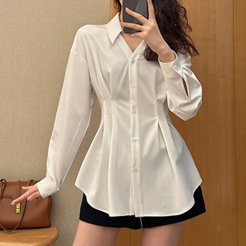 大きいサイズの婦人服の太ったmmのデザイン感は襟をひっくり返して腰のしわの長袖のシャツの女性の秋の気質を収めます。|undefined