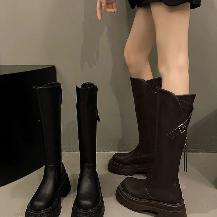 騎士靴の厚い底の2024秋冬の新型の後ファスナーの高い筒は膝の小さい背の弾力の長靴の子供を超えません。