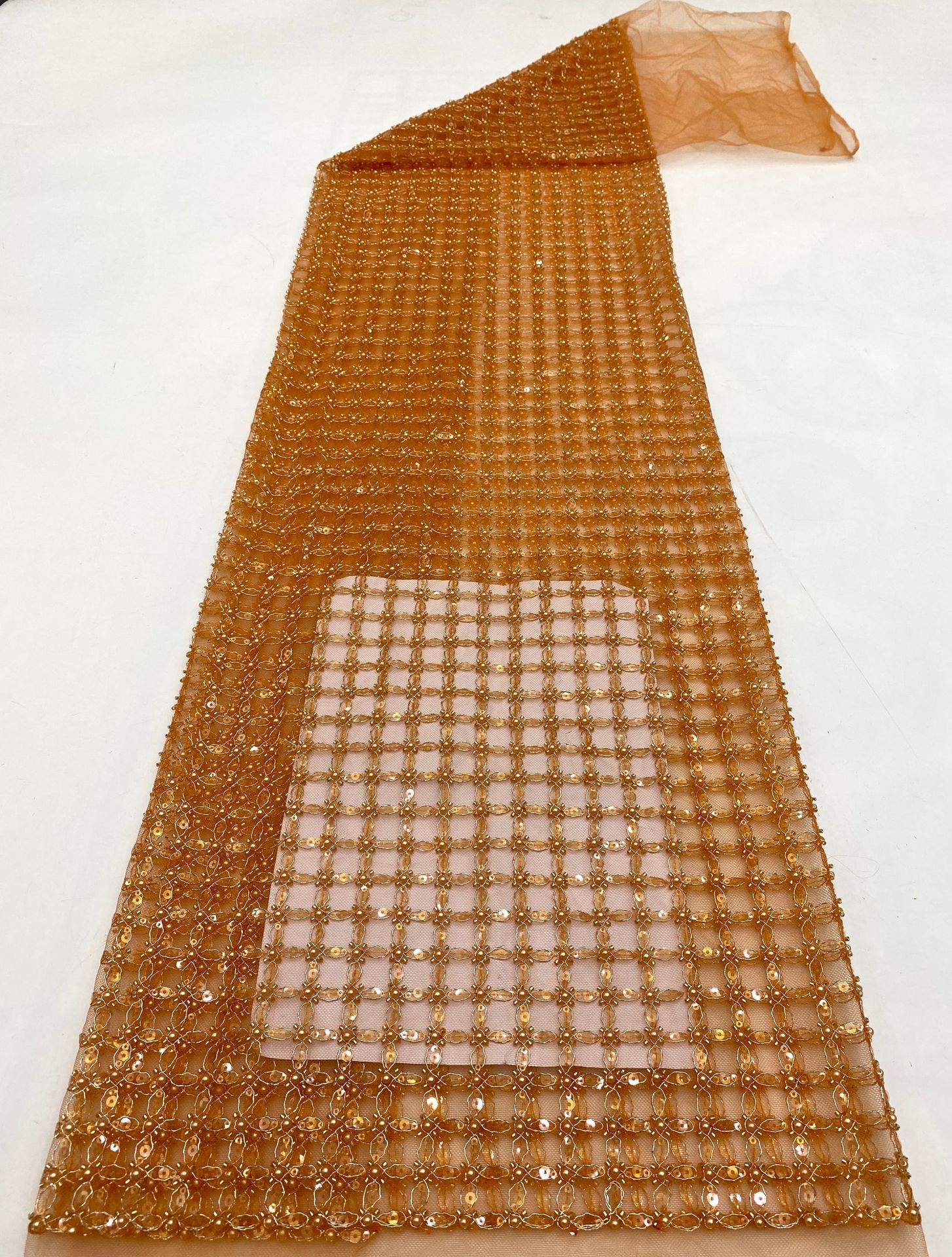 14 # 오렌지 배경 크리스탈