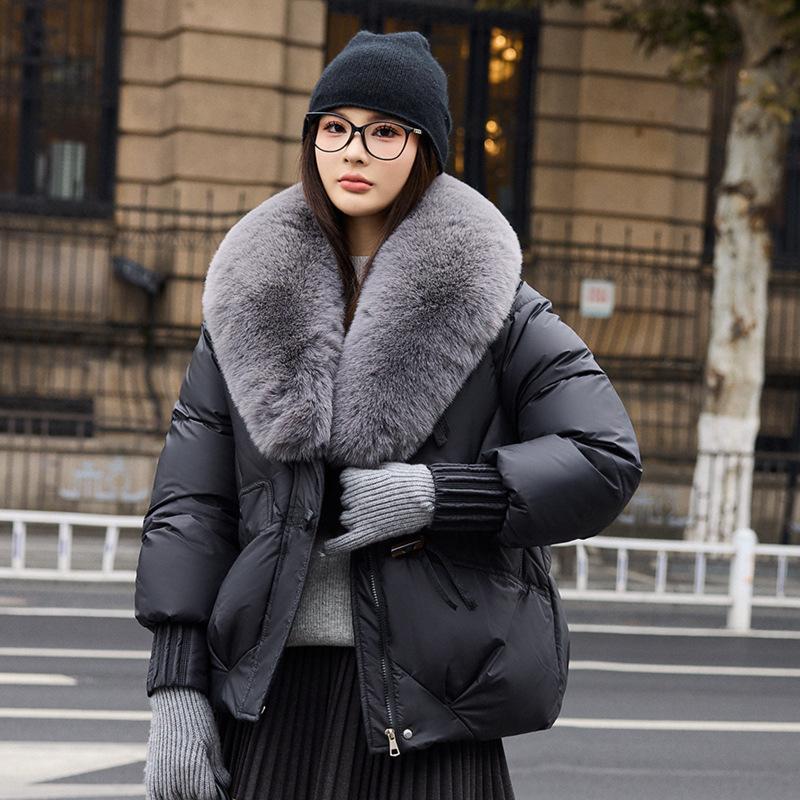 Negro invierno 2025 otoño invierno algodón nuevo chaqueta de mujer pequeña chaqueta de algodón chaqueta de moda corta engrosada