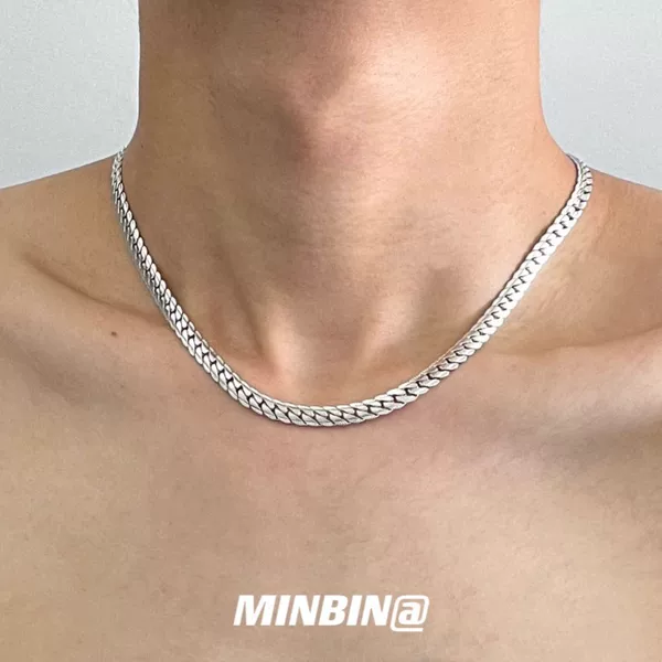 Titanium Steel Men's Cuban Necklace 316 Stainless Steel Embossed Chain European and American Thick Clavicle Chain Fashion Accessories High-End