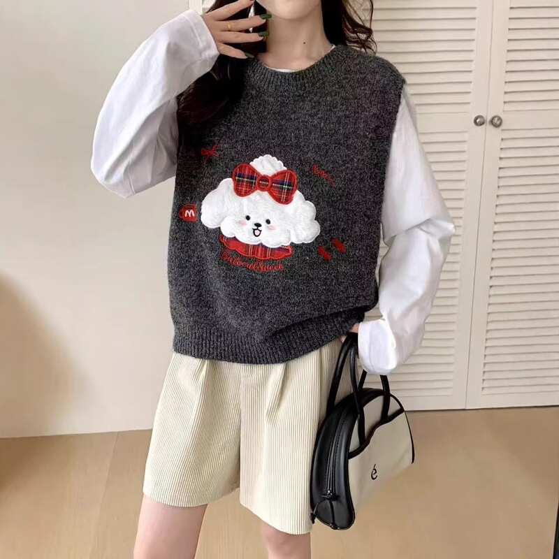 Korean-Style Cute Cartoon Puppy Round-Neck Knitted Vest for Women, Christmas Red Slim-Fit Versatile Fashion Sweater Vest