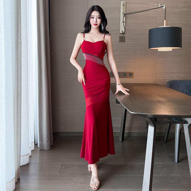 Nightclub Sexy Long Evening Dress That Shows Off a Youthful Look, Women's Nightclub Foot Spa Soft-Style Technician Work Uniform