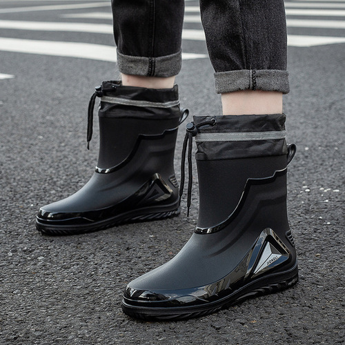 Cross-border rain boots for men, mid-calf rain boots, water boots, stylish water shoes, waterproof and anti-slip, outdoor work rubber boots, wholesale and foreign trade.