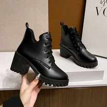 跨境大码时装靴女2025秋冬新款单里圆头系带粗跟防滑百搭皮靴批发