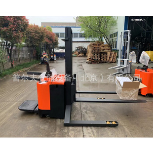 Full electric wide leg stacker