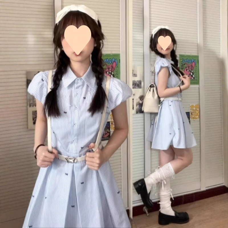 Женское летнее платье-рубашка в корейском преппи стиле, синее в полоску, новая модель 2025 года, миниатюрная, с завышенной талией.