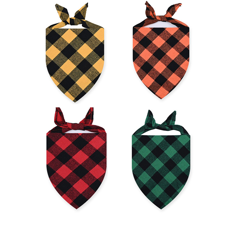 PET babero Plaid babero perro gato babero grande triángulo bufanda Halloween cumpleaños bufanda