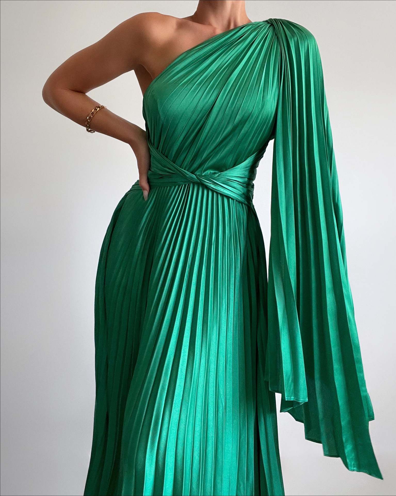 Women's A-line Skirt Elegant Off Shoulder Pleated Sleeveless Stripe Solid Color Maxi Long Dress Daily display picture 2