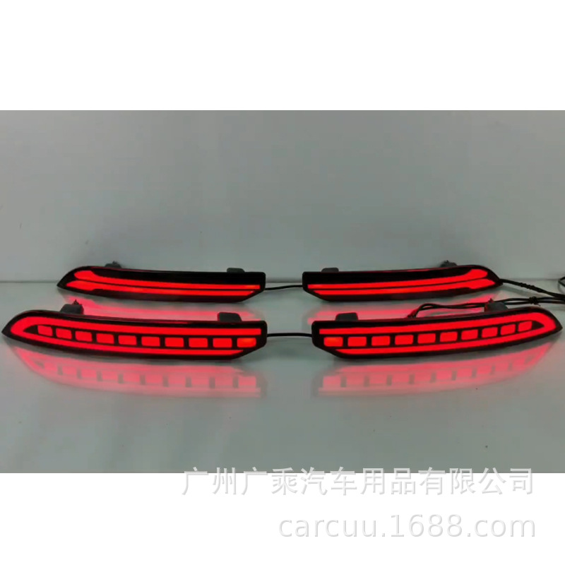 Aplicable a Jeep Grand Cherokee 2021 - 24 lámpara de barra trasera LED luz trasera de agua corriente luz de dirección luz de niebla