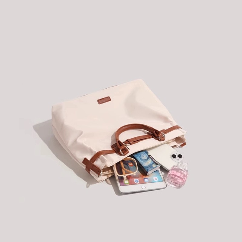 Borsa tote di grande capacità per le donne 2024 nuova borsa da viaggio di nicchia con texture di fascia alta zaino da viaggio a mano_voghion.com