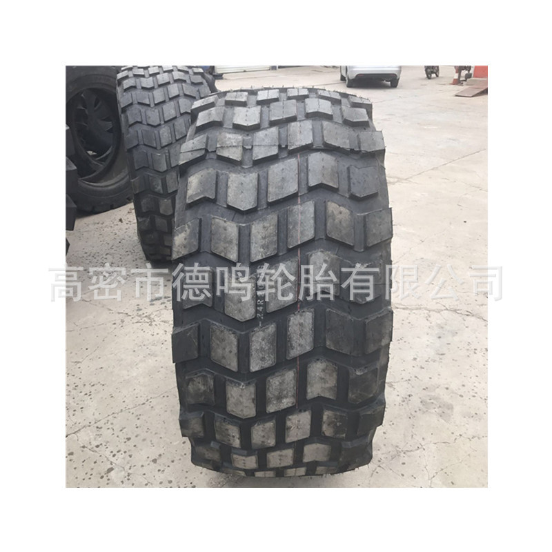 Los fabricantes suministran neumáticos de camión todoterreno 24R20.5 maquinaria de ingeniería de neumáticos de acero