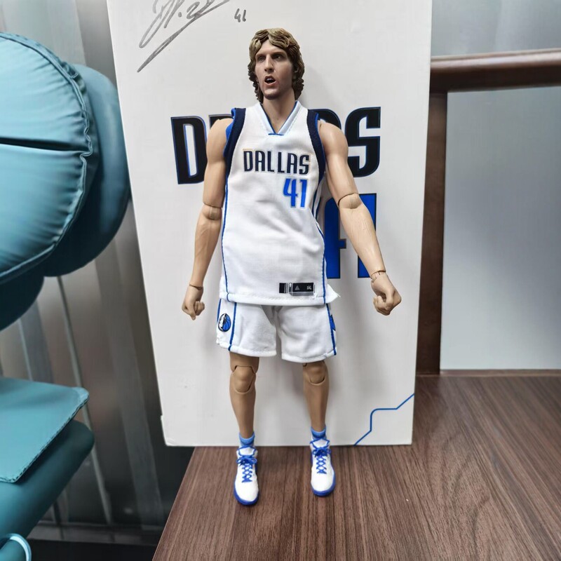 Nba Dallas No. 41 Star Player Movable Action Figure Model 1/6 Basketball Figurine Collectible Display Piece