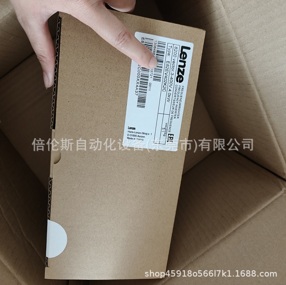 E82EV402K2C E82EV402-2C  伦茨/Lenze 变频器 全新包装 库存 议