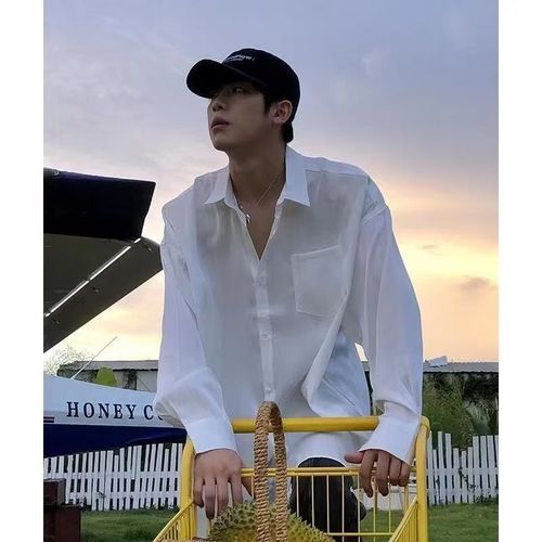 Ice Silk Cool & Handsome Shirt for Men: Lazy Style, Instagram-Worthy Drape Effect, Slimming Summer Look—Lightweight White Long-Sleeve Design with a Relaxed Fit