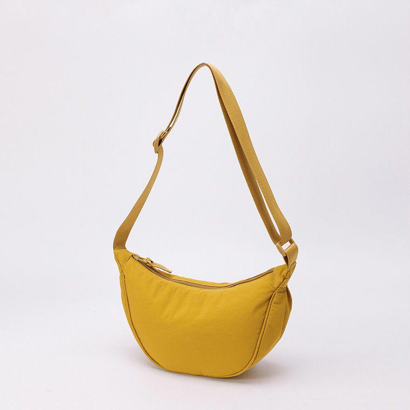 Bolso de tela pequeño bolso de moda ligero bolso de mochila de nylon transfronterizo mujer bolso de hombro casual versátil bolso de bolsas de bolsas de bollo de gran capacidad