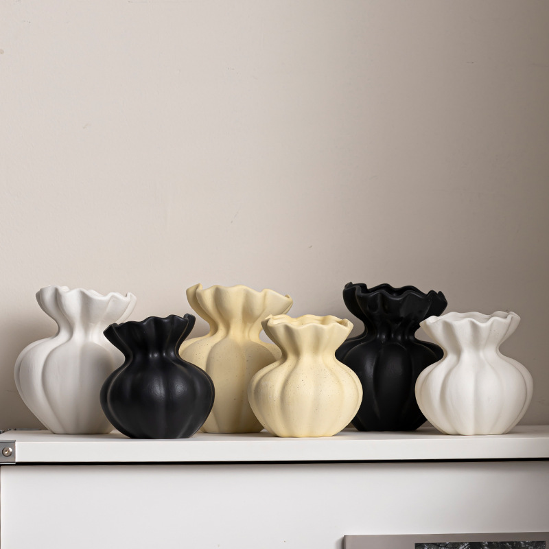 Nordic Retro Flower Ware, Light Luxury Ceramic Vase Ornaments, Living Room Dried Flower Arrangements, B&B Dining Table Home Ornaments