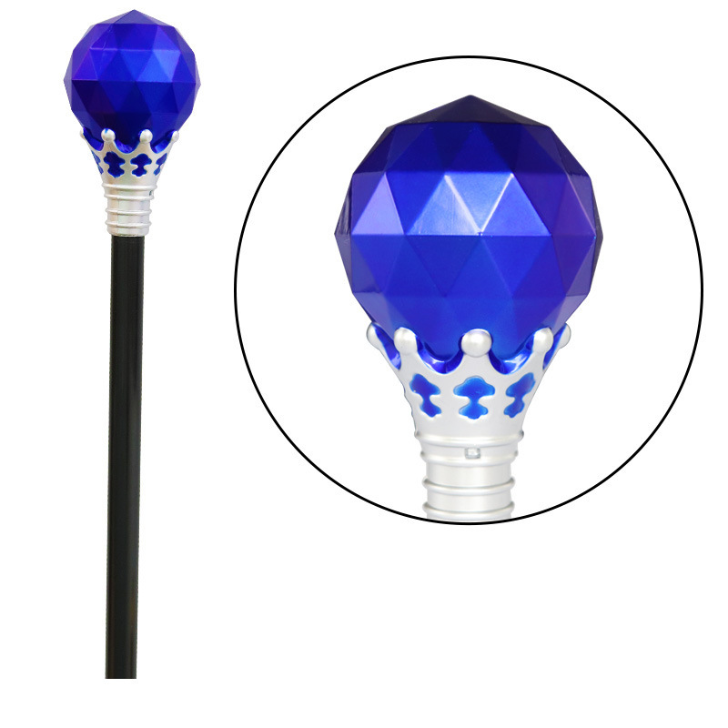 El cetro de la Reina es azul plateado