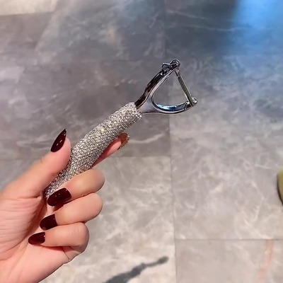 厂家批发家用蔬菜水果不锈钢削皮器镶钻刮皮刀瓜刨厨房小工具跨境|ms