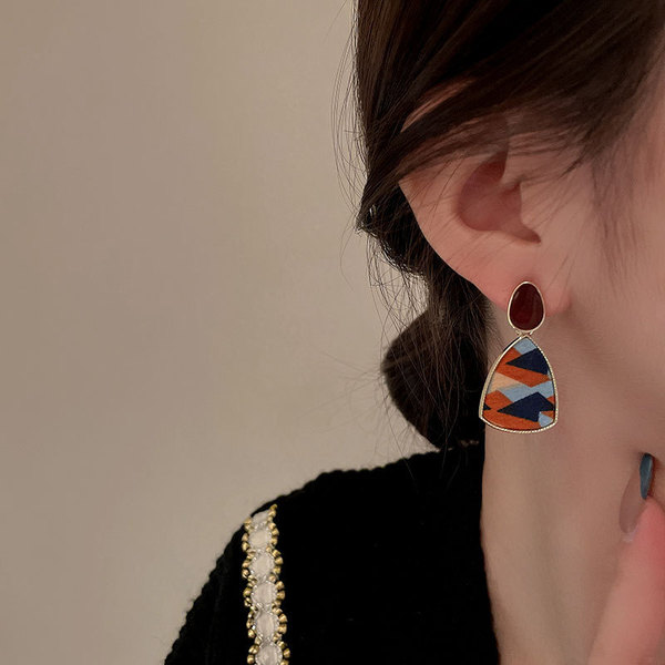 Demi-season retro trend elegant geometric earrings