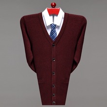 2025冬男士加厚羊绒衫中老年爸爸装V领休闲保暖套头毛衣开衫男