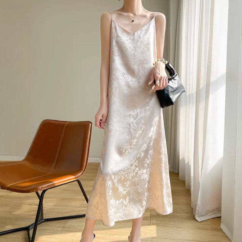National Style Elegant Suspender Dress for Women, Acetate Satin Jacquard Long A-Line Dress That Goes over the Knee National Style Elegant Suspender Dress for Women, Acetate Satin Jacquard Long A-Line Dress That Goes over the Knee