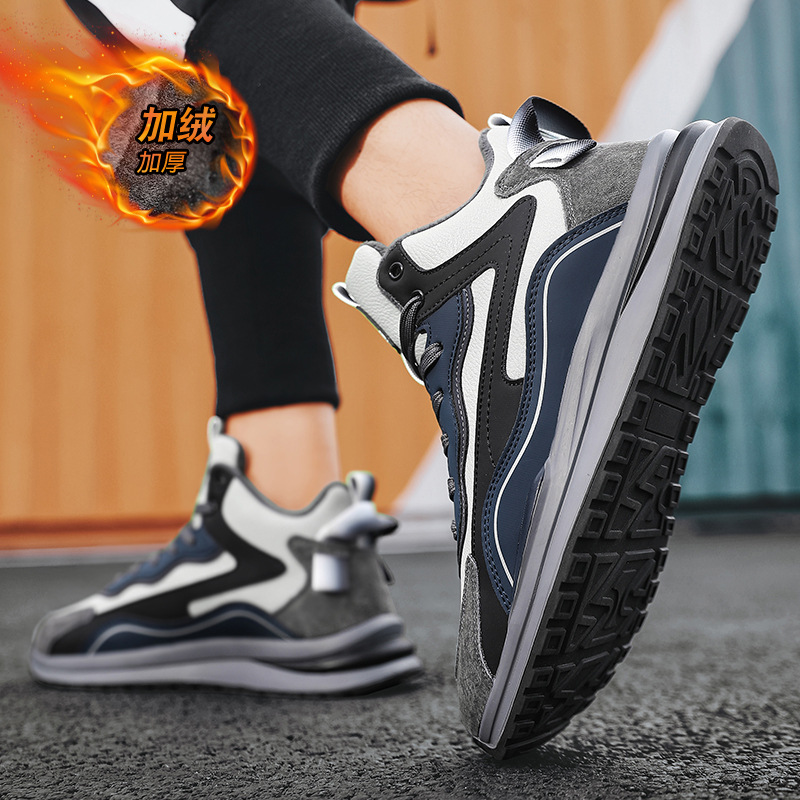 Zapatos de algodón para hombre 2026 invierno nuevo alto vello grueso deporte ocio calentamiento de fondo grueso antifrío zapatos de viaje