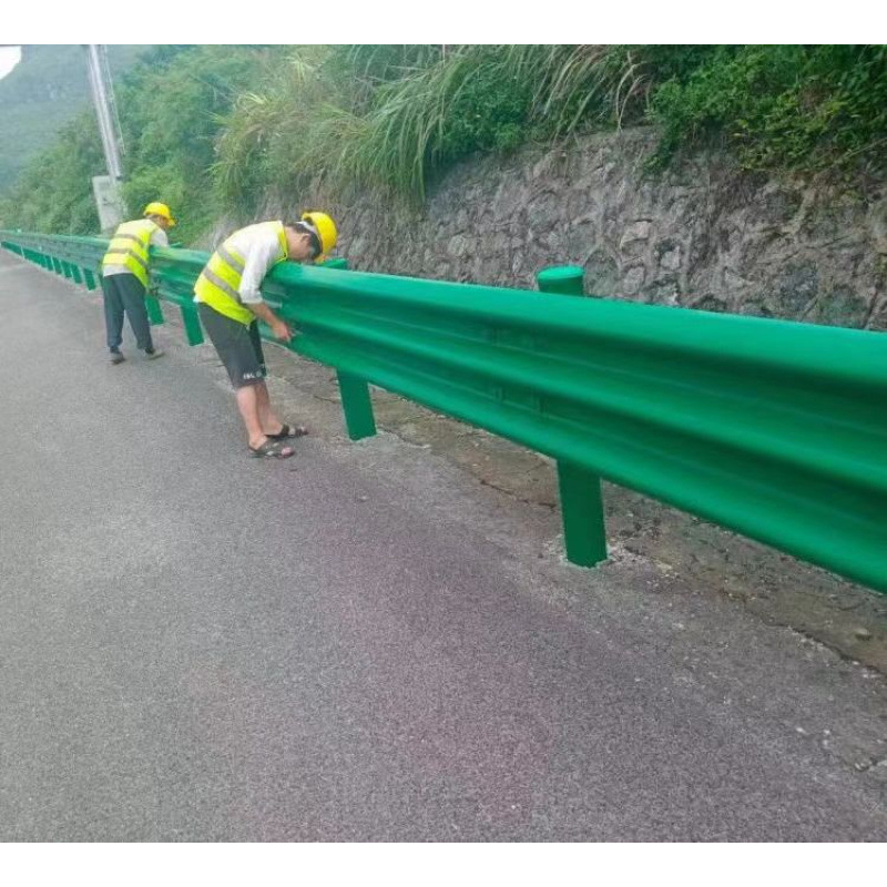 广 东惠 州波形梁护栏板 q235b高速公路防撞板 镀锌加喷塑良好恒