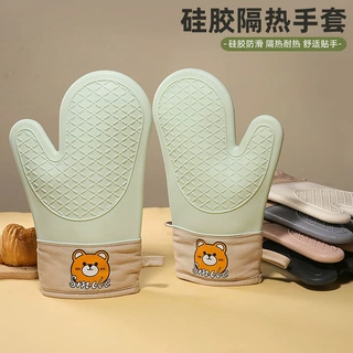 亚马逊硅胶防烫手套微波炉烤箱厨房加厚长款小熊硅胶隔热手套批发