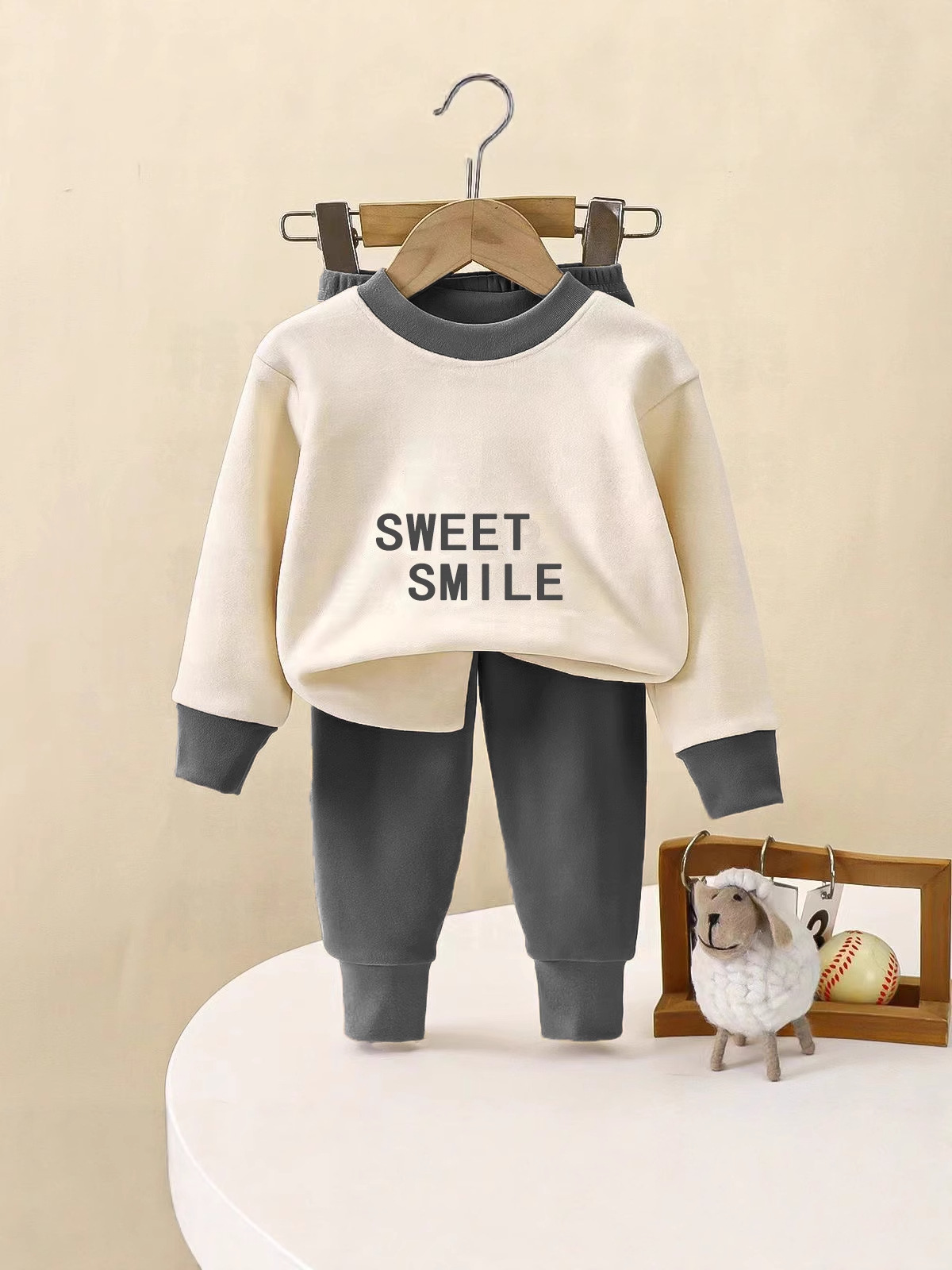 Nueva ropa para el hogar de los niños se puede usar ropa interior cálida de otoño y invierno para niños pantalones de otoño pijamas para niños y niñas