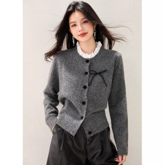 圆领针织开衫女冬季新款小香风蝴蝶结甜美可爱休闲保暖毛衣外套